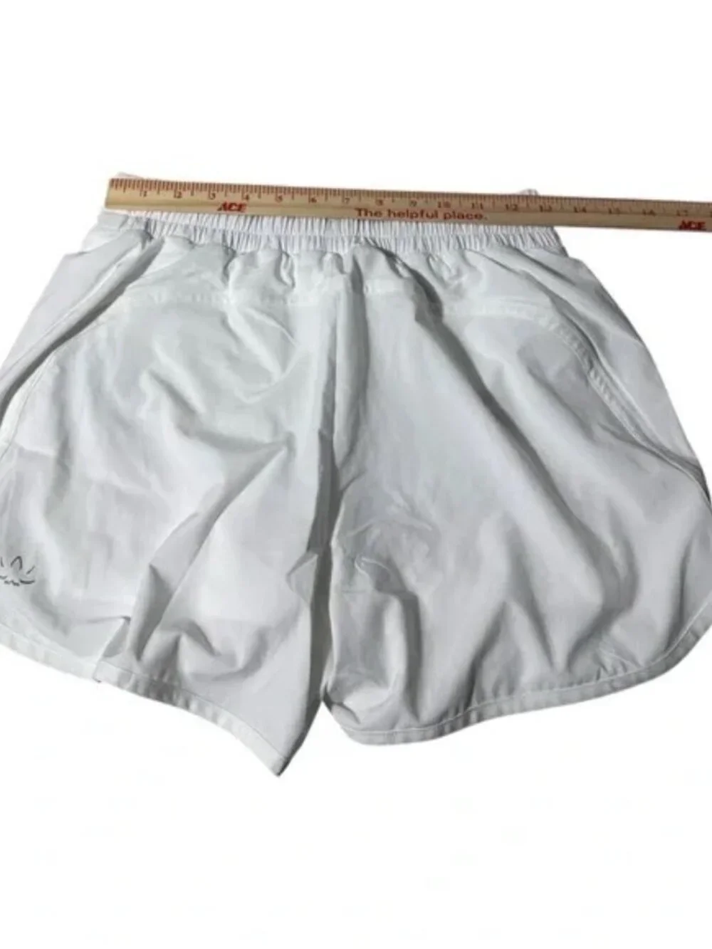 Beyond Yoga Stretch Woven In Stride Lined Shorts 3 Inch Inseam White - Picture 8 of 9